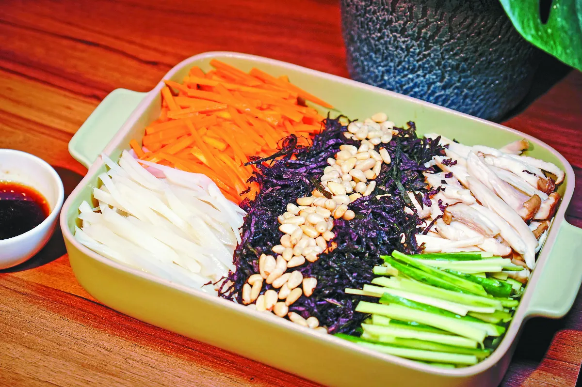 紫蘇涼拌時蔬  消暑熱增食欲