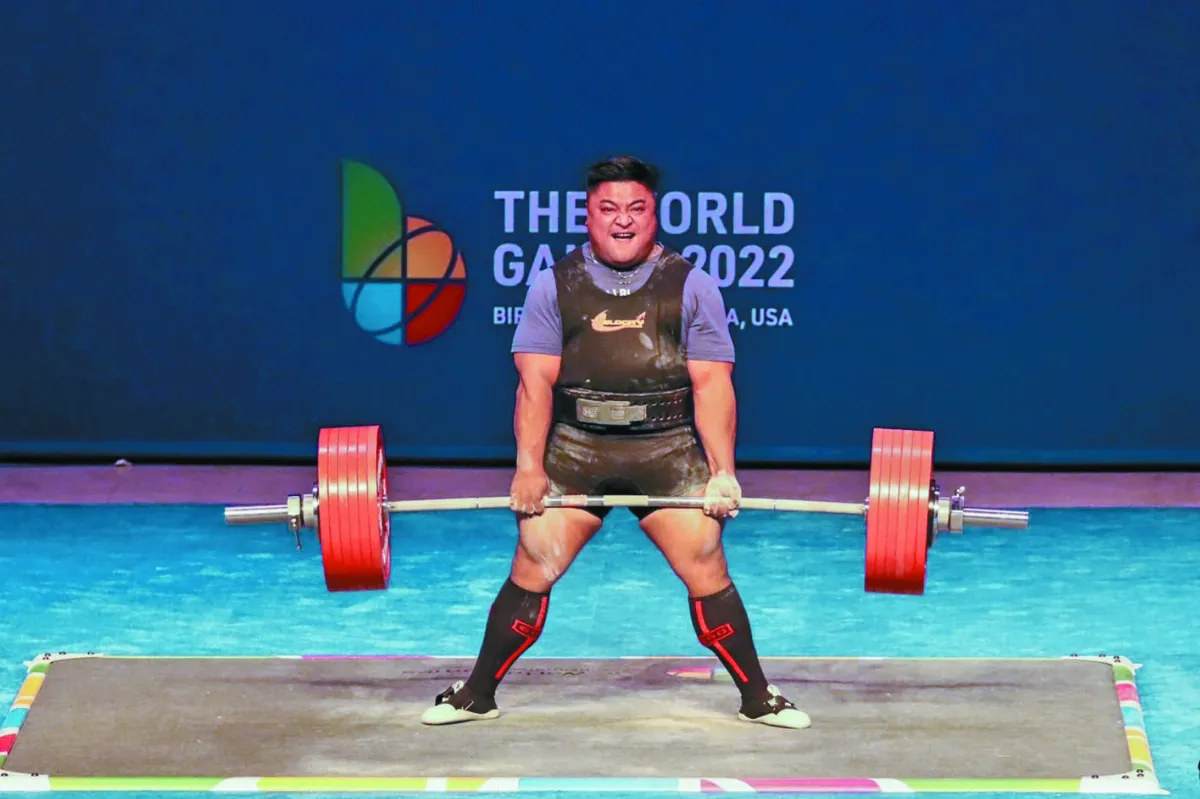 伯明罕世運 楊森健力摘銀 蹲舉破世界