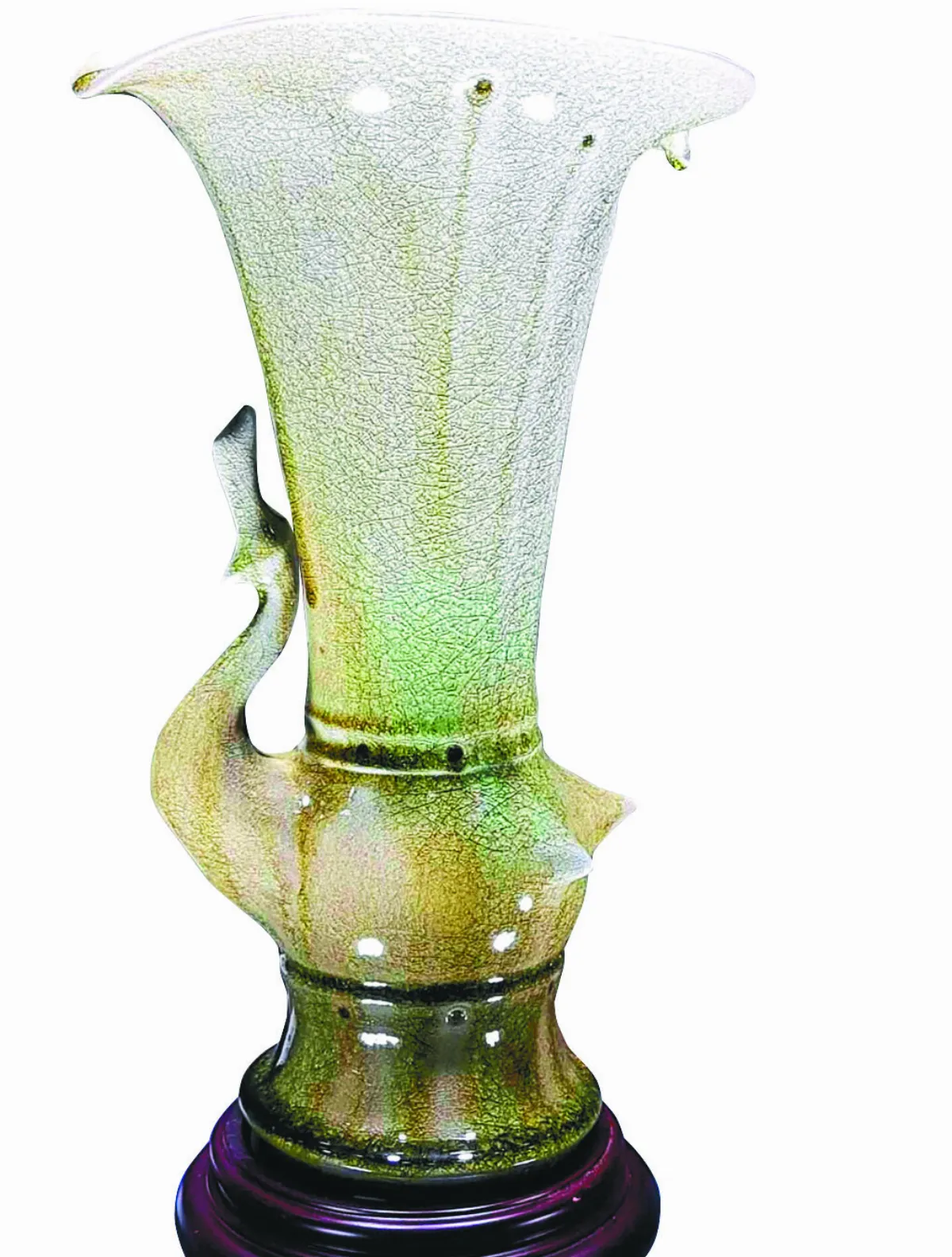 何志隆 讓翡翠青瓷重現於世