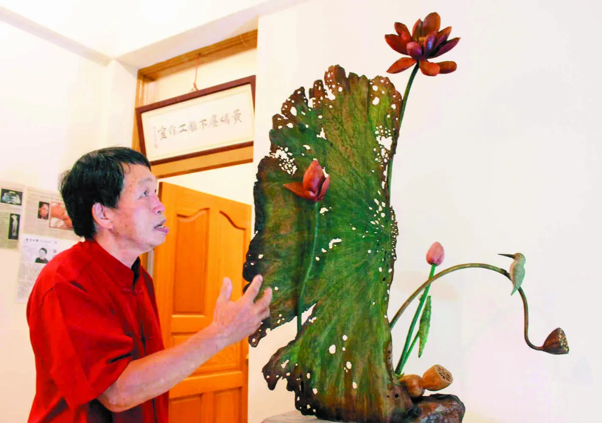 黃媽慶保留殘缺 刻出真實生命力