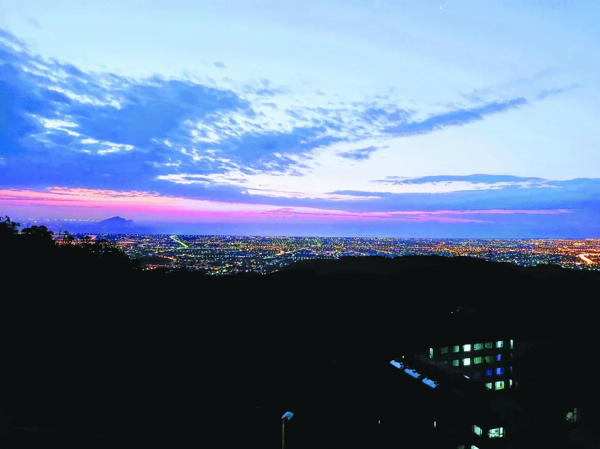 【紀實攝影】一日一海一龜山