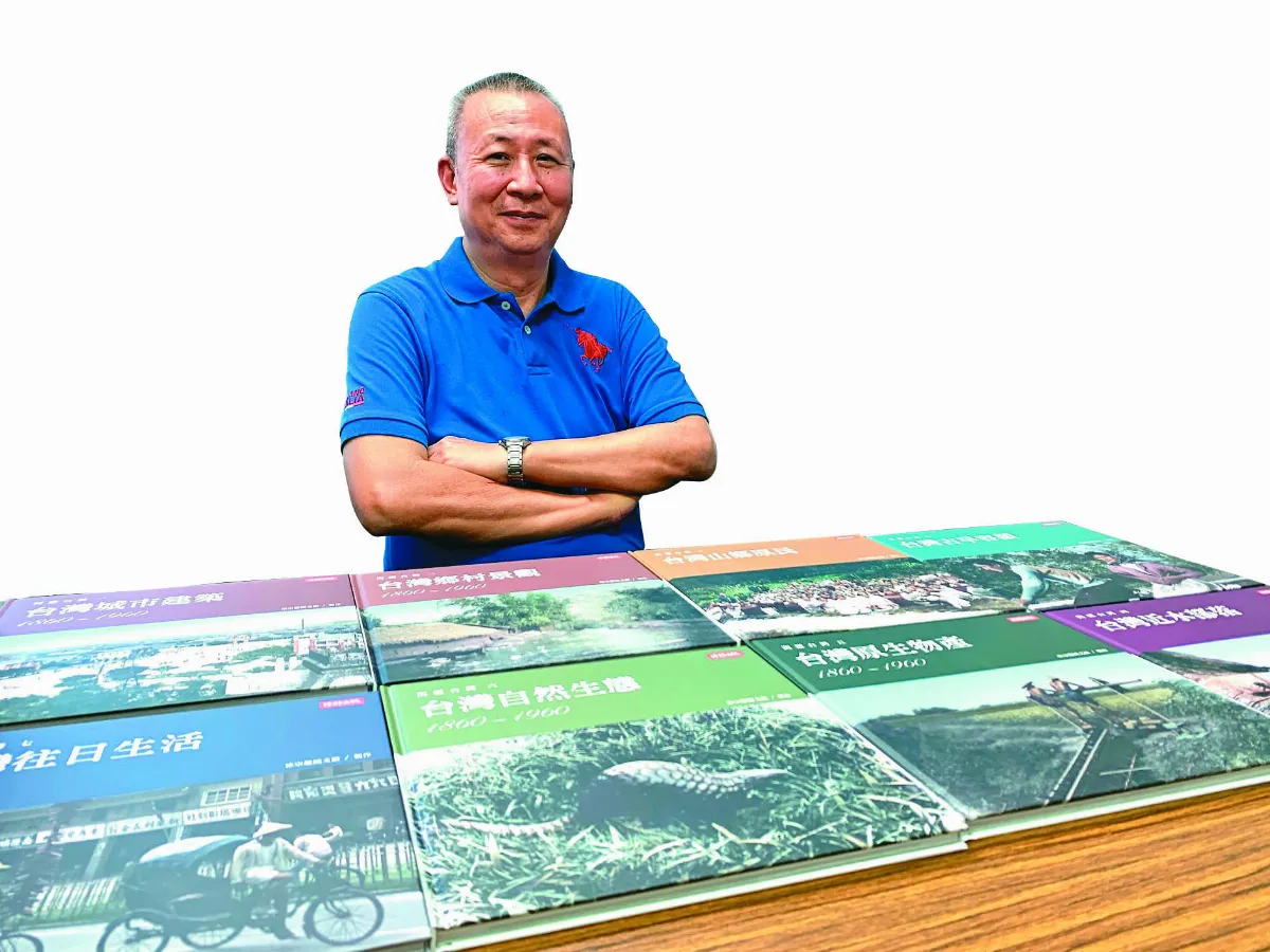 台灣百年黑白照上色 瞬間落淚