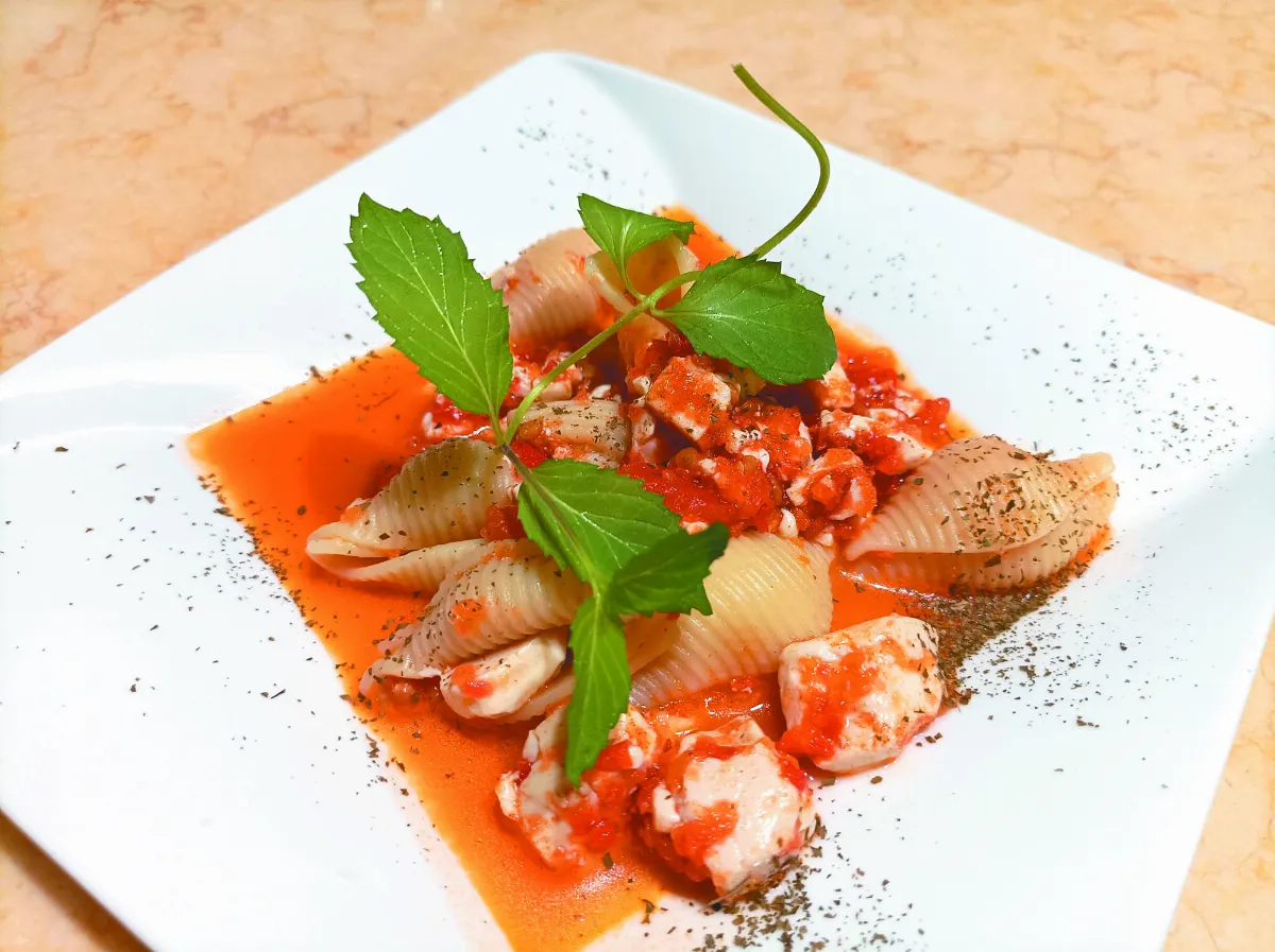 【和藹可親的料理】番茄豆腐芝香煲