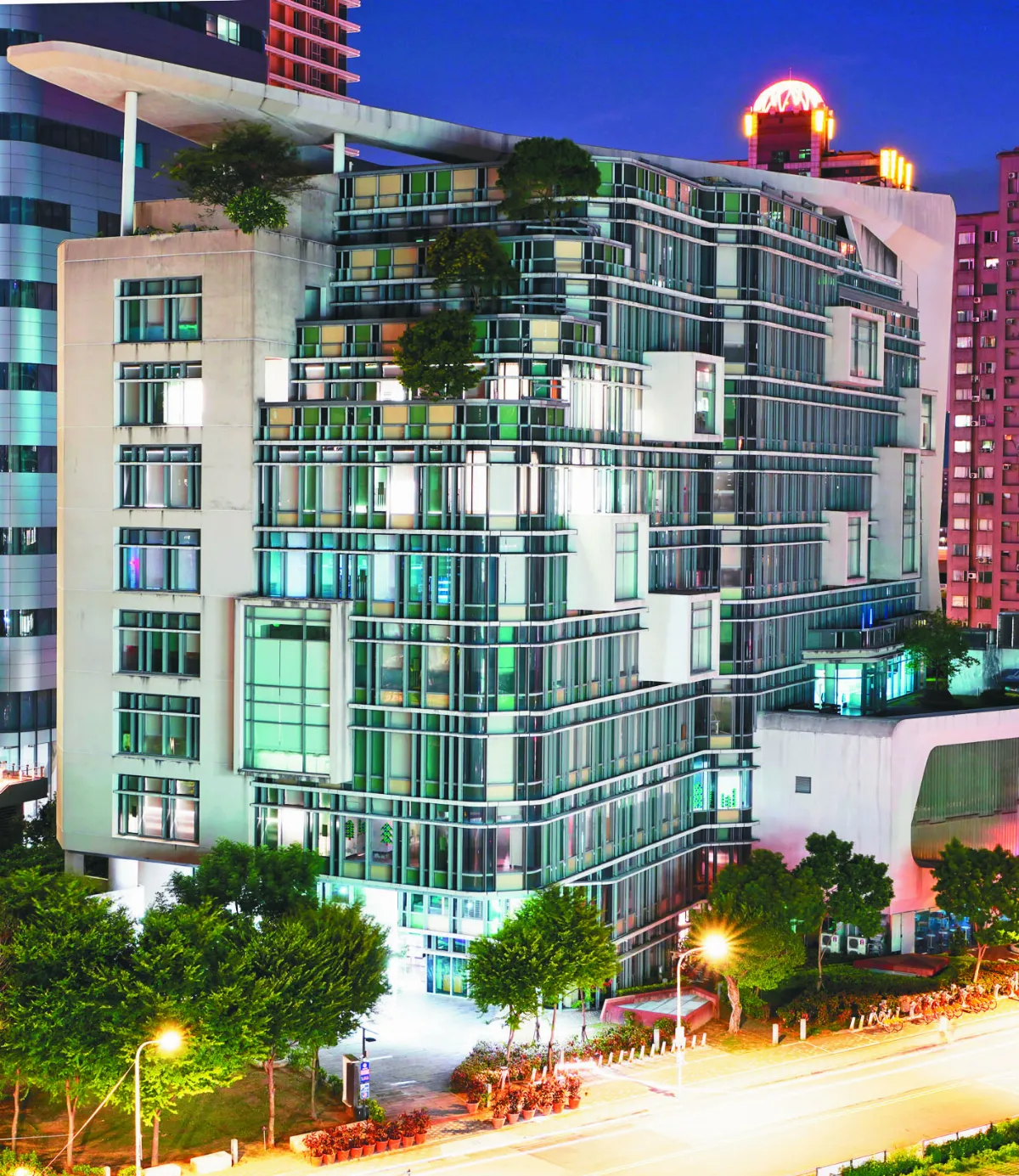 新北．板橋 百年園林映新月 古今兼融話板橋