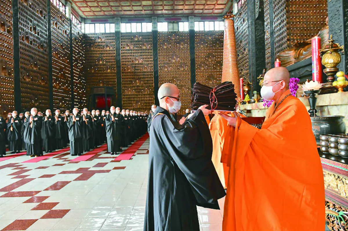 新戒初壇正授 誓願依教奉行