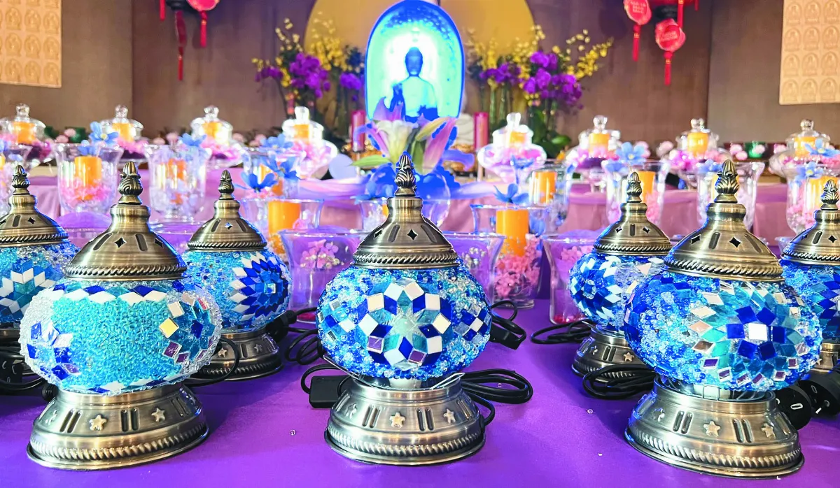 南雪梨淨土工作坊 製燈供佛