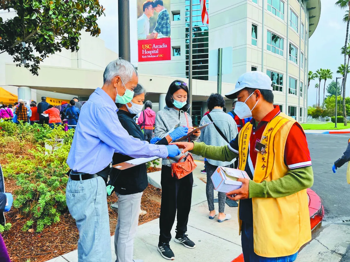 南加州義診 佛光人結緣400民眾
