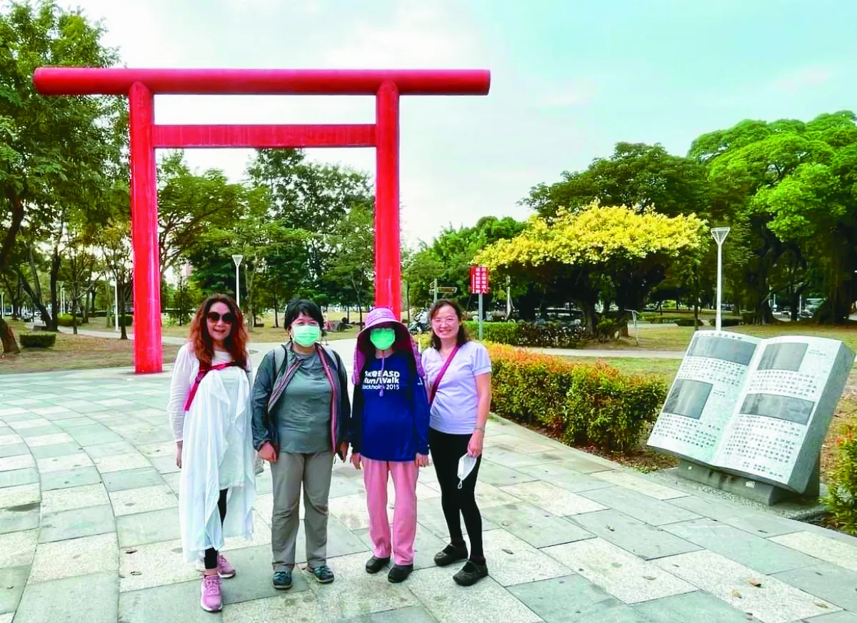 吳佳璇  鍛鍊走路體質一路向南