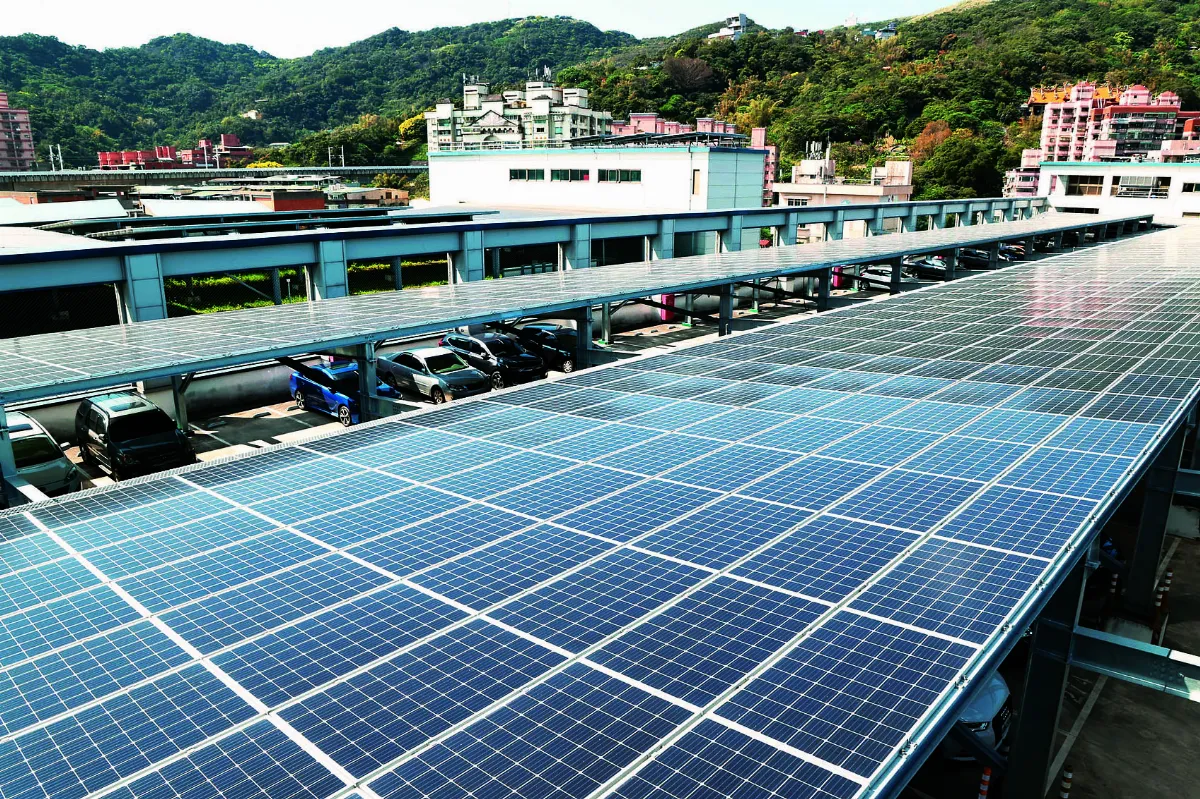 新建物 應設屋頂光電