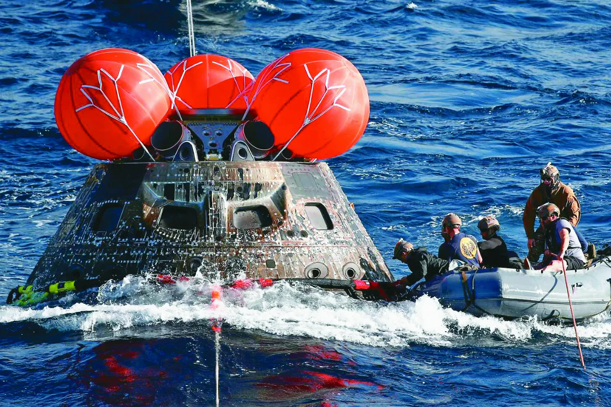為登月鋪路 NASA太空船返地球
