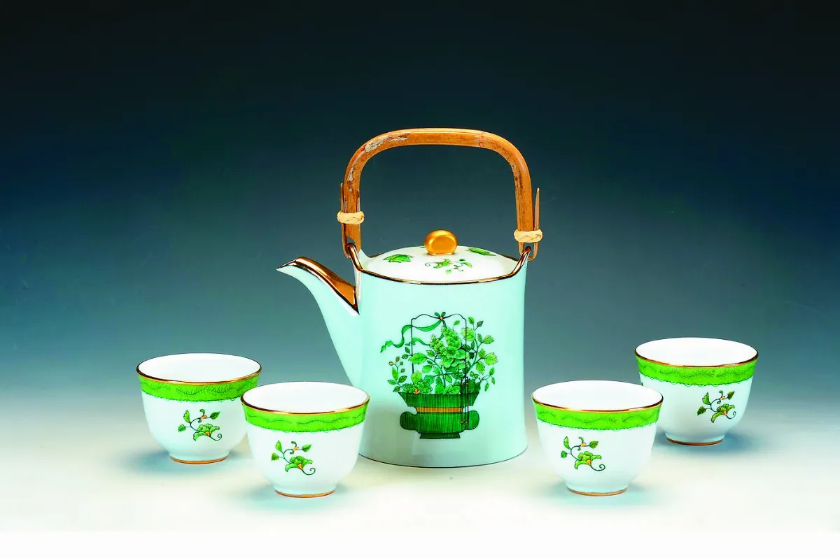 瓷情萬種  徐瑞芬瓷繪創作展
