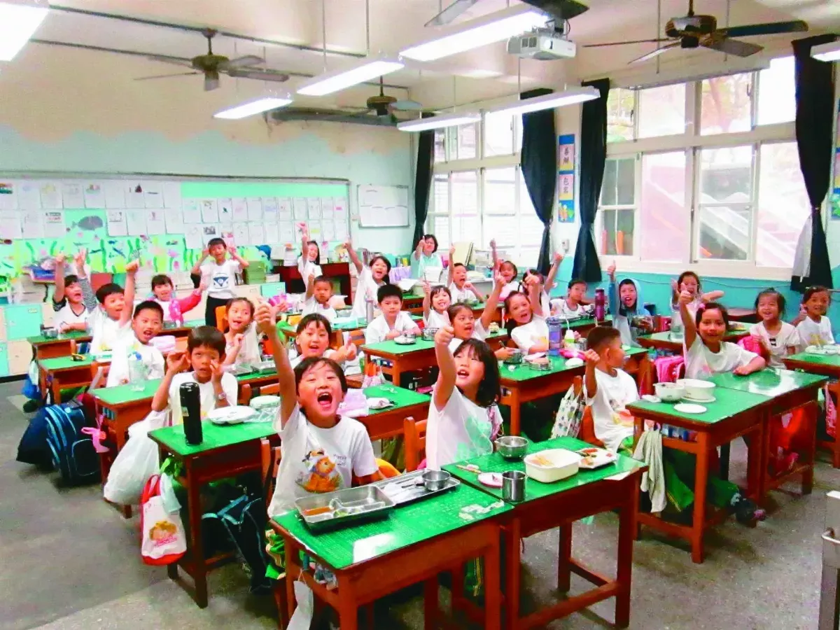 促淨零排放 全台學校  每周用 248 公噸有機食材