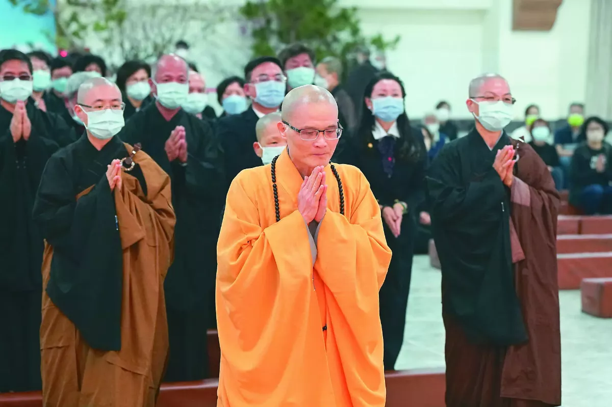 憶師行誼 各界緬懷追悼 人間佛教實踐者 果暉法師推崇
