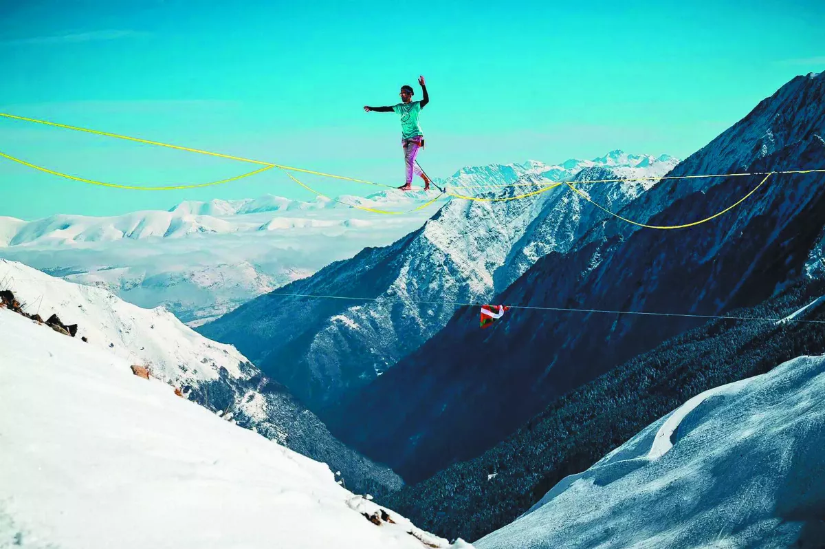 2200公尺高空走繩