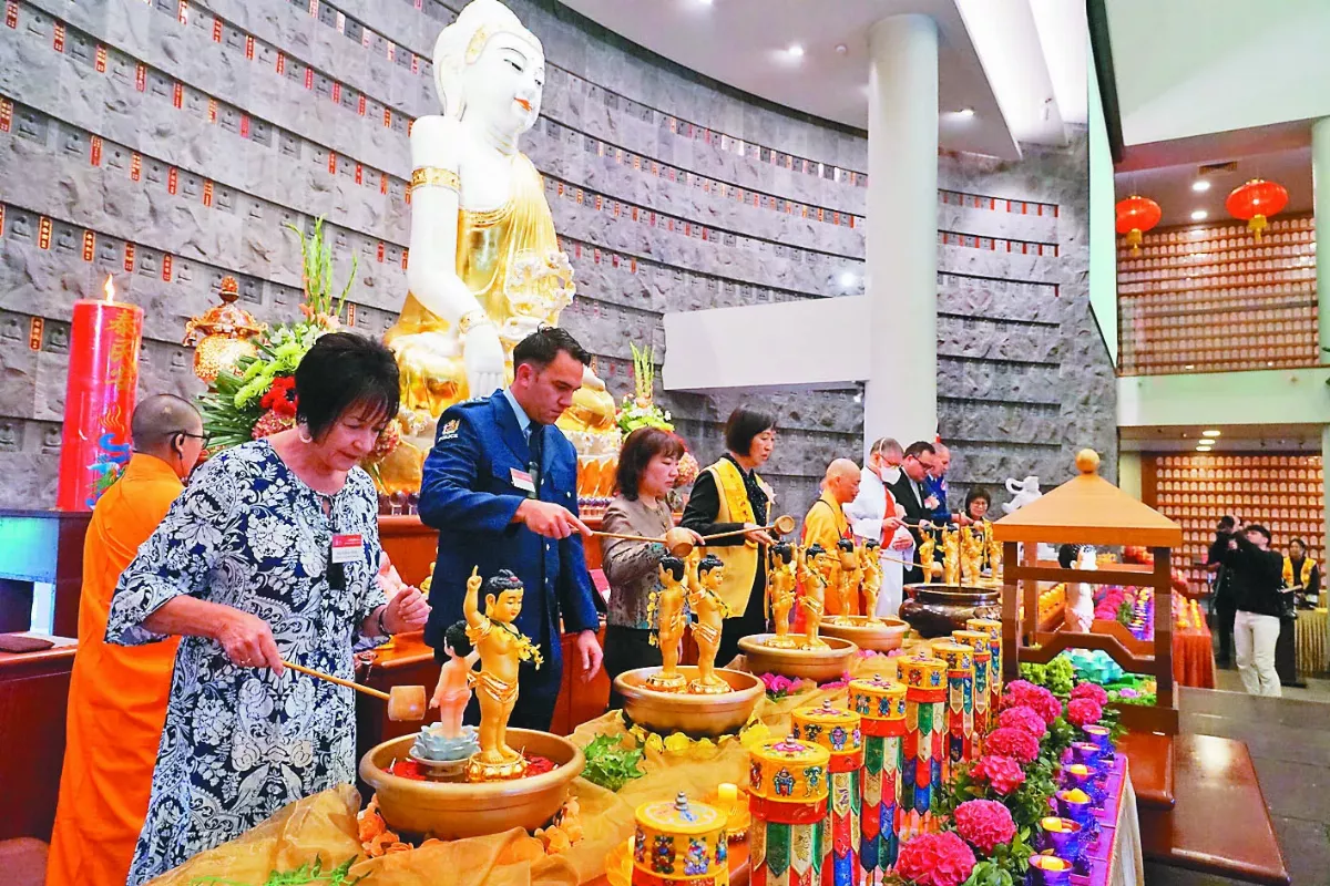 佛誕祈福 紐佛光人追思星雲大師