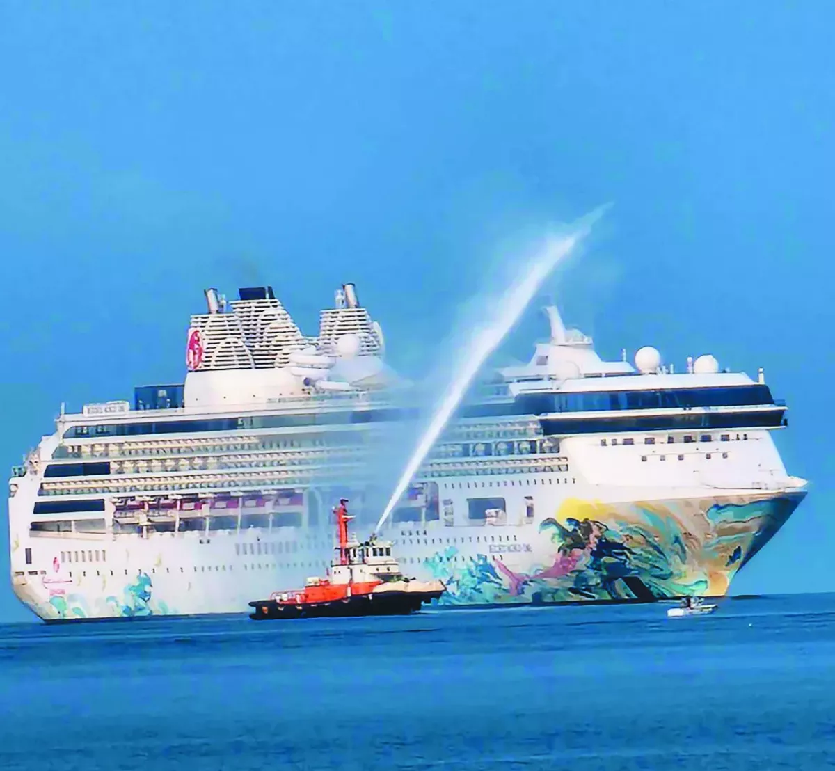 郵輪彎靠馬公 上千旅客暢遊澎湖