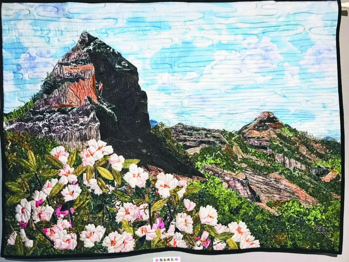 碎布當畫筆 周秀惠拼出油彩畫