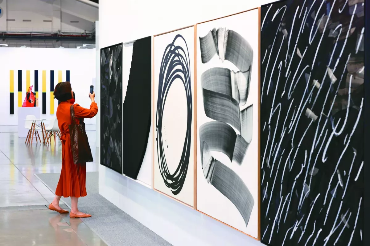 當代藝術博覽會 匯聚90間畫廊