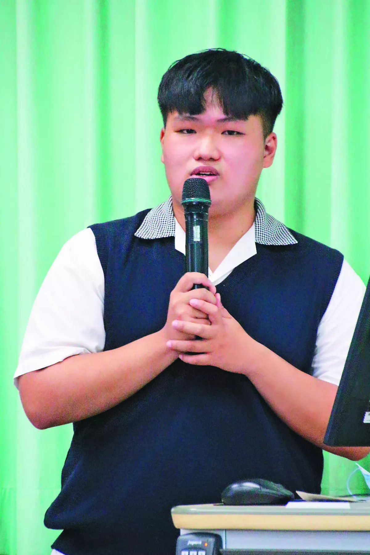 走出憂鬱症 賴嘉騏獲總統教育獎