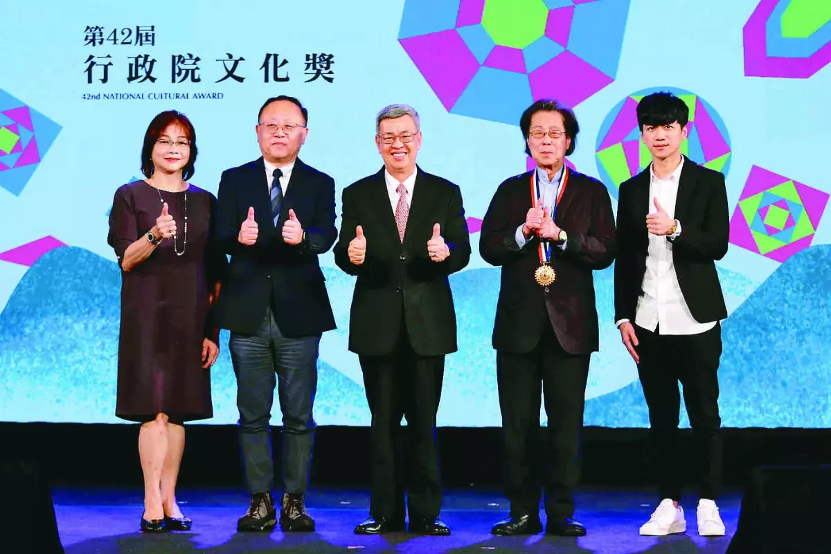 吳靜吉、李淑德、黃俊雄 獲頒政院文化獎