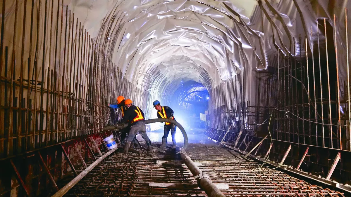 林鐵42號隧道 獲優良工程獎