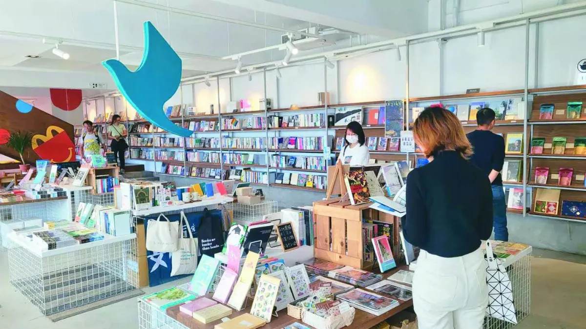 廢校轉型臨海書店 基隆新亮點