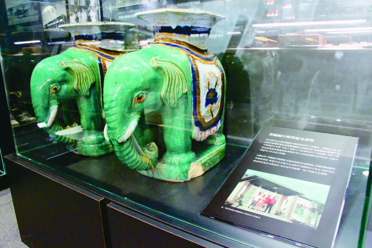 解密黑蝙蝠中隊