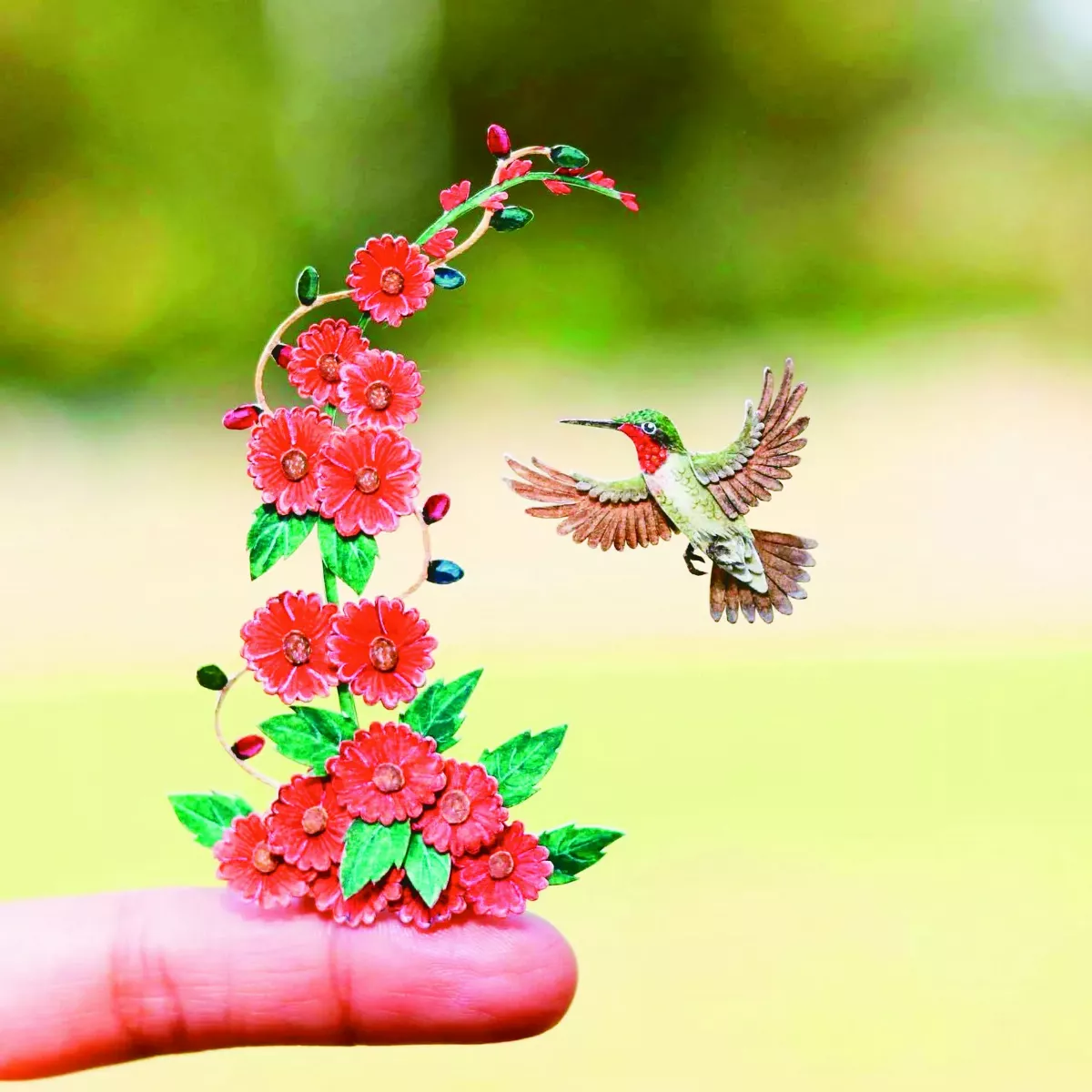 微型紙雕 野生動物躍指尖