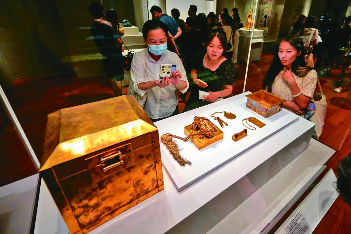 香港故宮一周年  51北京故宮珍藏亮相