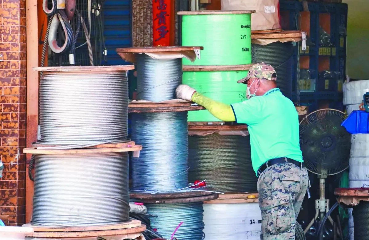 製造業景氣 又亮藍燈