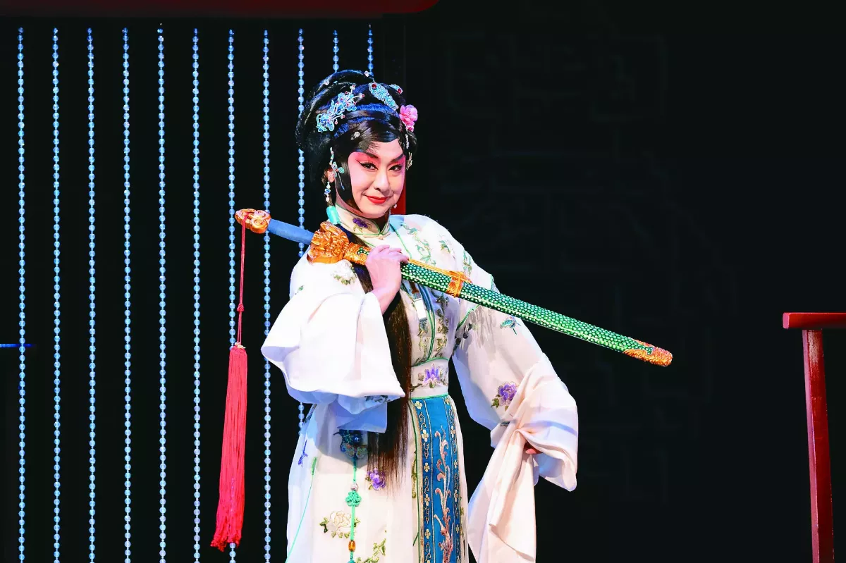 鳳姐與二尤登場 展演女性自覺