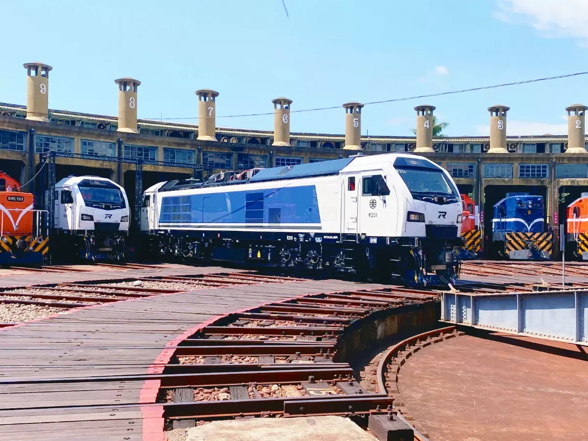 R200柴電機車 台鐵生力軍