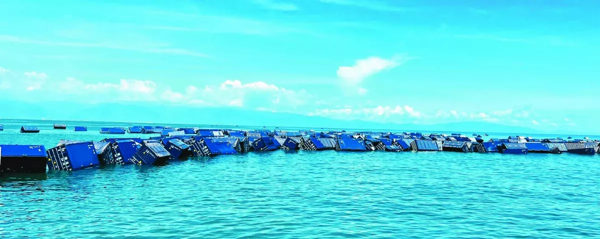 漂流貨櫃如水雷  扯壞漁網