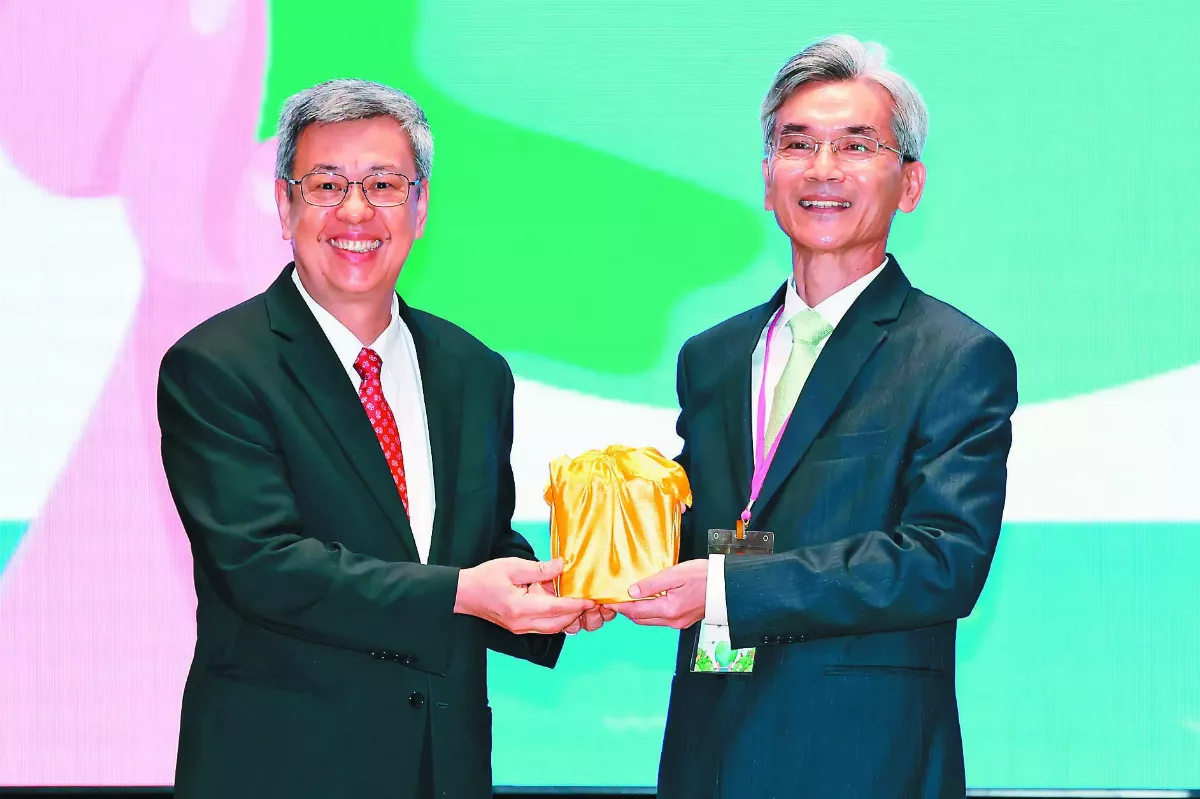 環境部揭牌 碳費徵收延至2025年