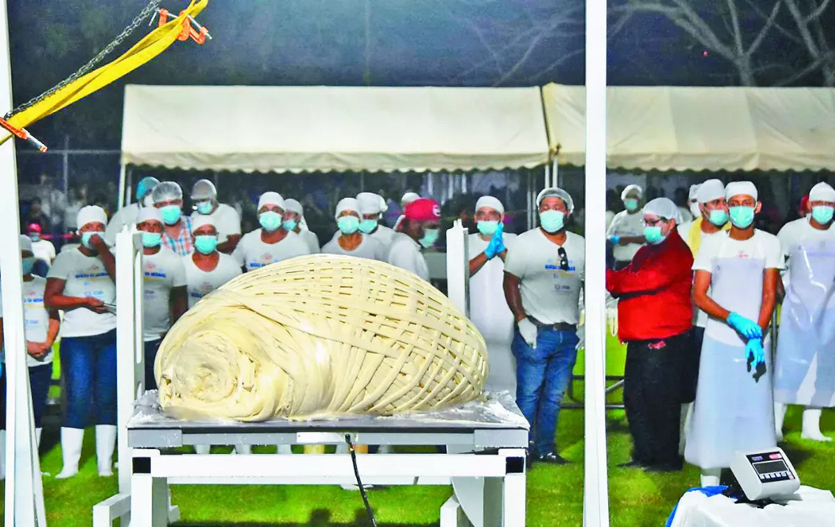 超重起司球  558公斤破紀錄