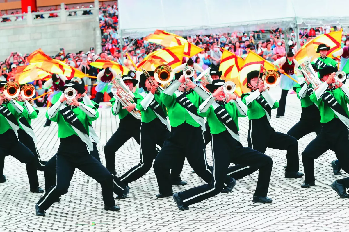 鼓號旗國慶預演 騎士、棕熊都出馬