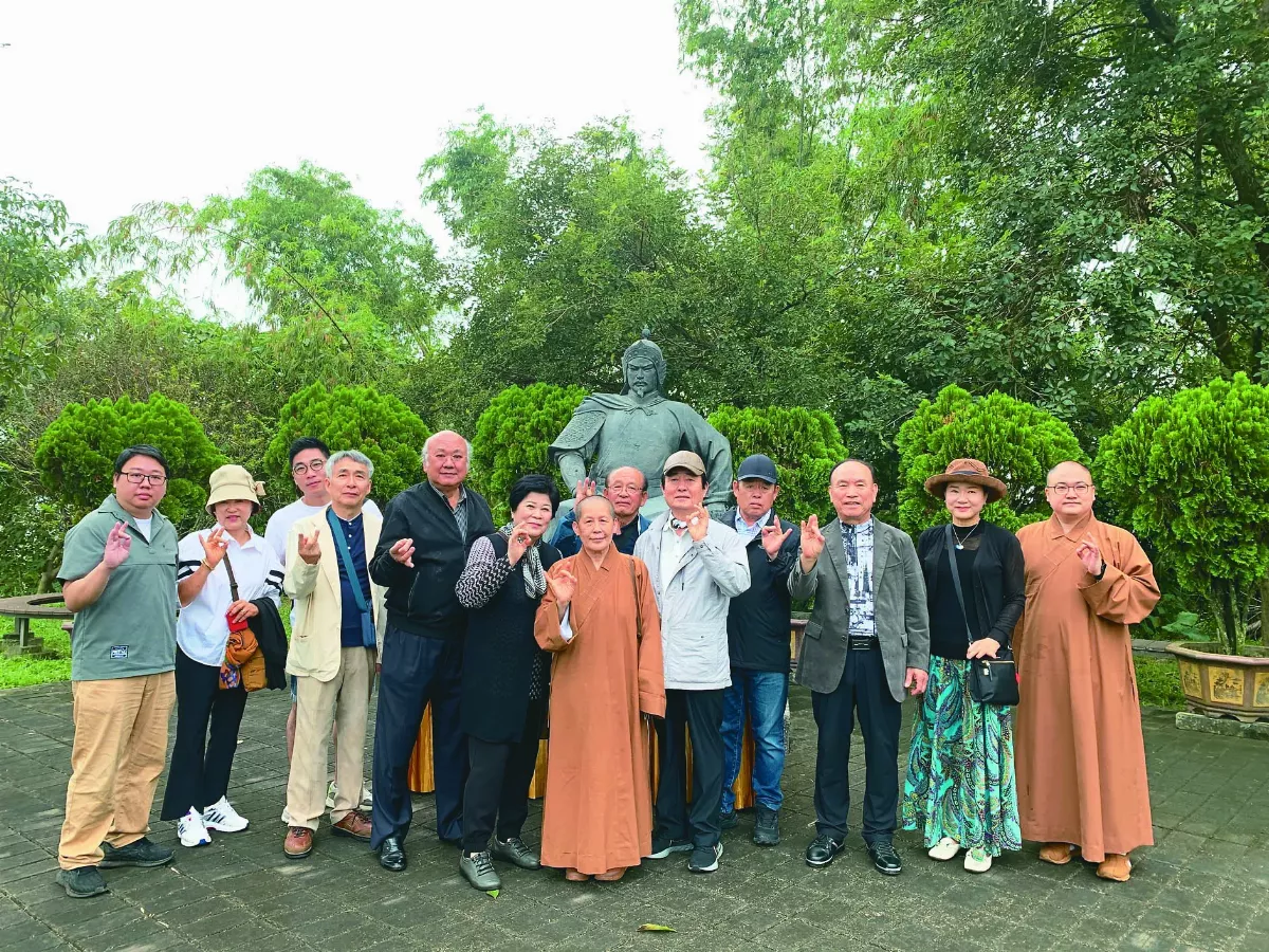 感謝岳飛銅像安座佛光山 韓岳氏宗親會  來台緬懷星雲大師