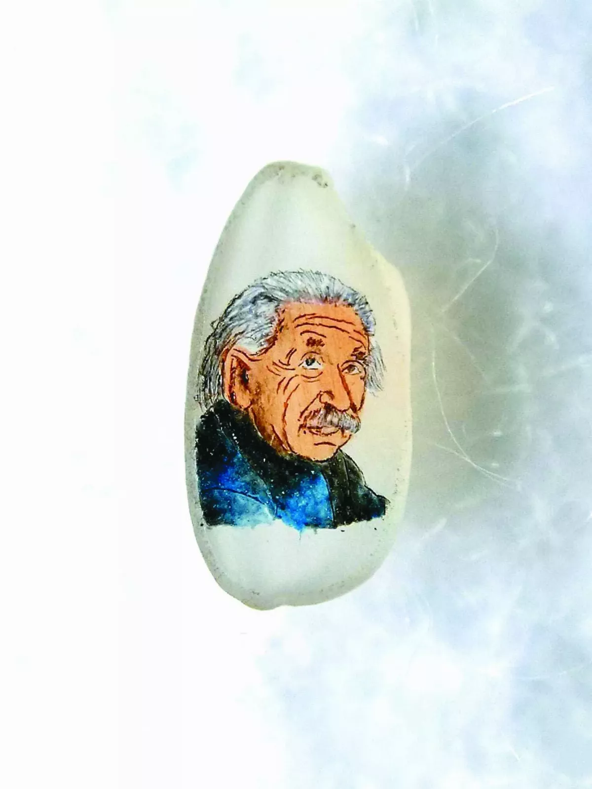 微縮米畫 放大 100 倍才看清