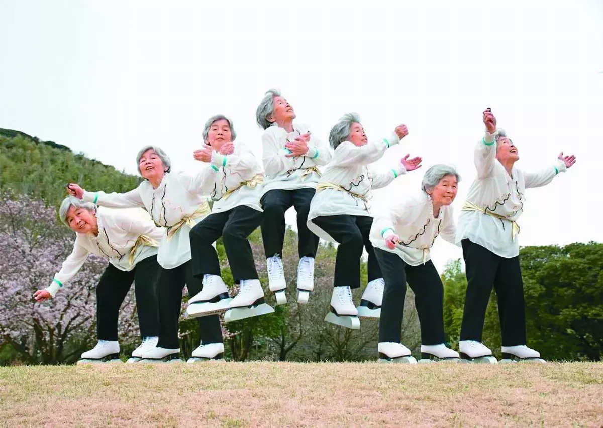 日本 95 歲嬤 自拍給人歡喜