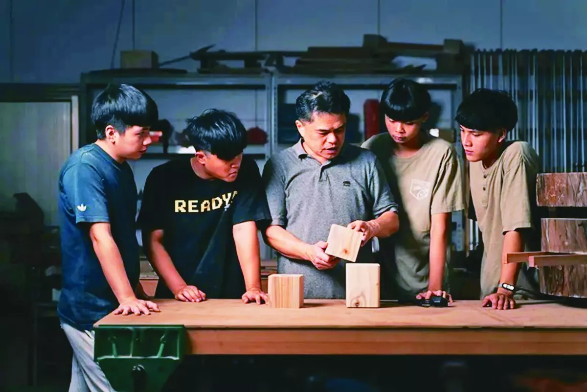 金牌木工創業 助青年根留花蓮