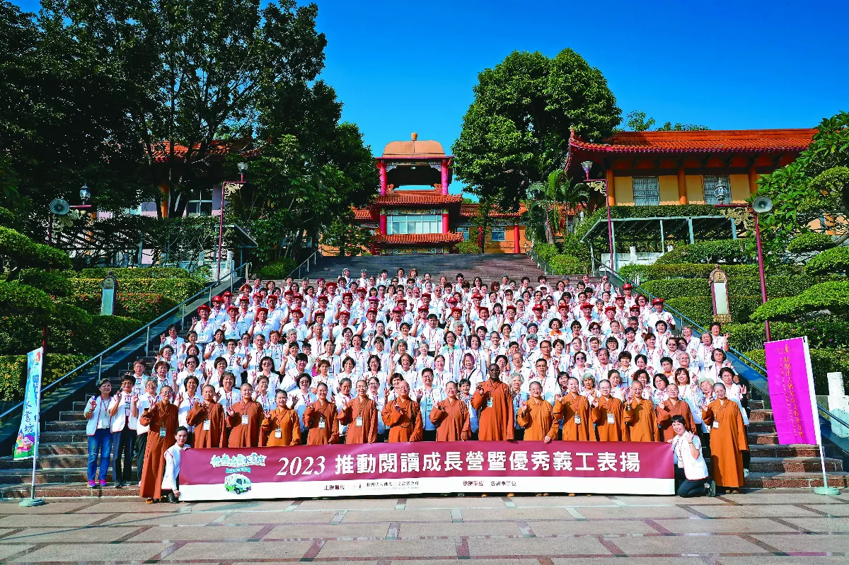 雲水書車推動閱讀 精進品德教育