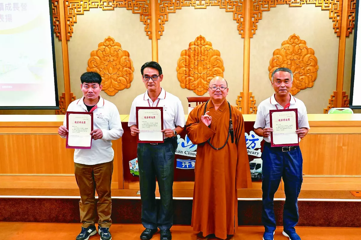 雲水書車推動閱讀 精進品德教育