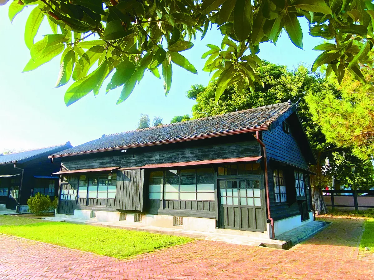 【寶島踏查】山腳國小 日治後期宿舍群       