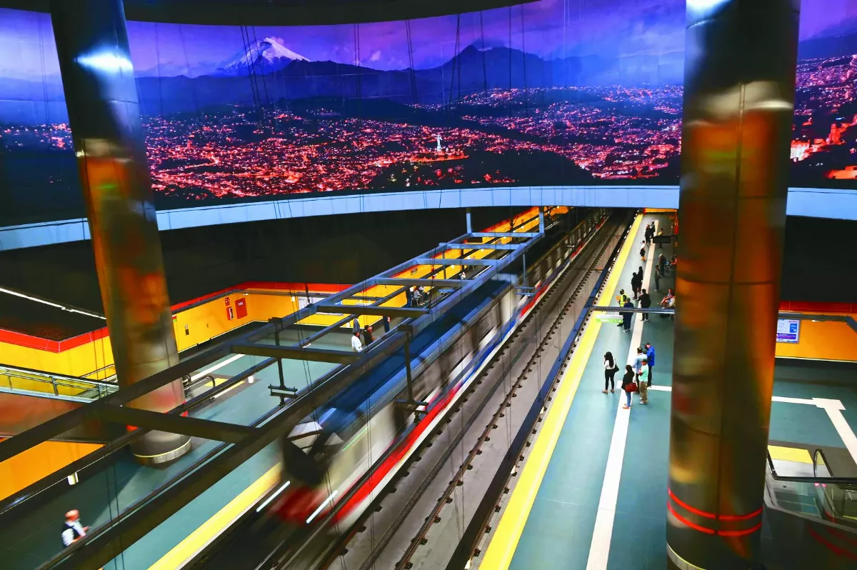 厄瓜多 地鐵首營運