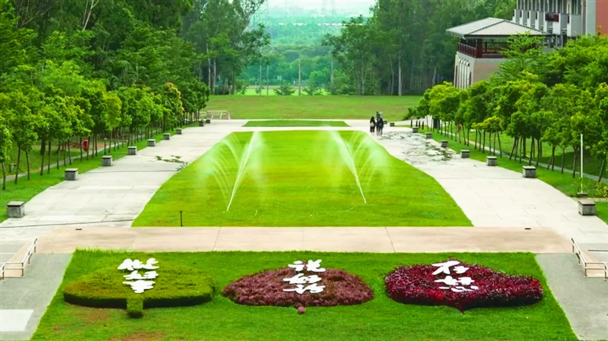 南華連8年 列世界百大綠色大學