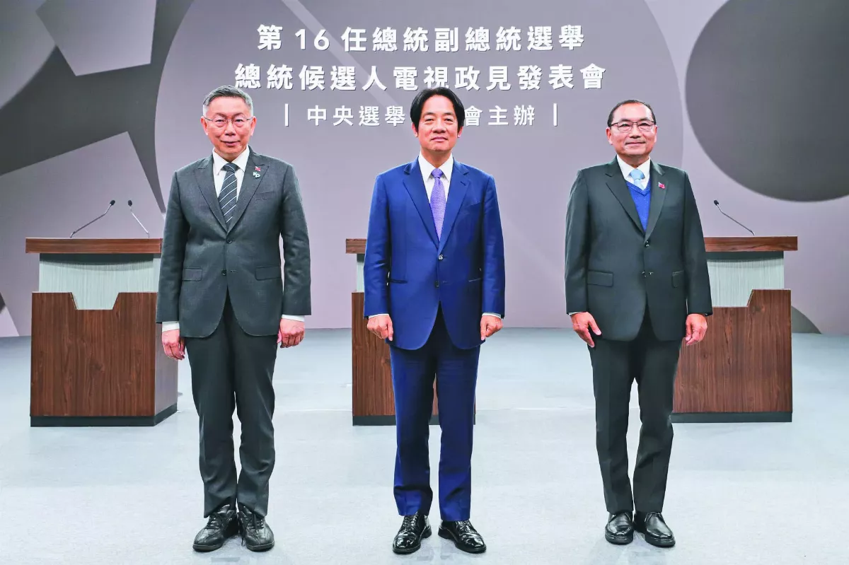 首場總統政見會 侯賴柯交鋒