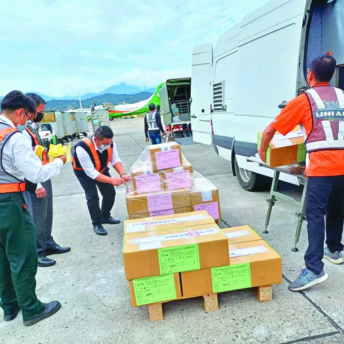 離島運送選票  全程戒護