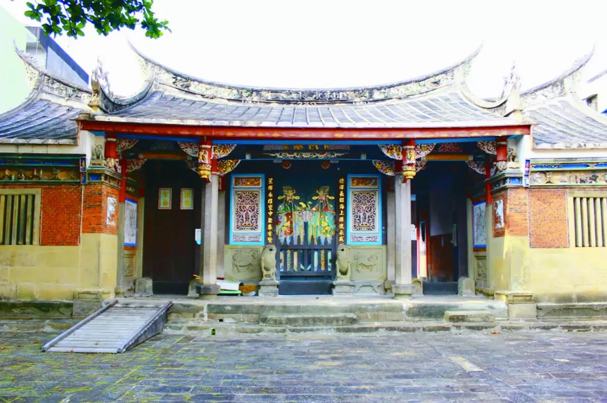 新竹．新埔 三街六巷義民亭 九降風吹晒柿餅