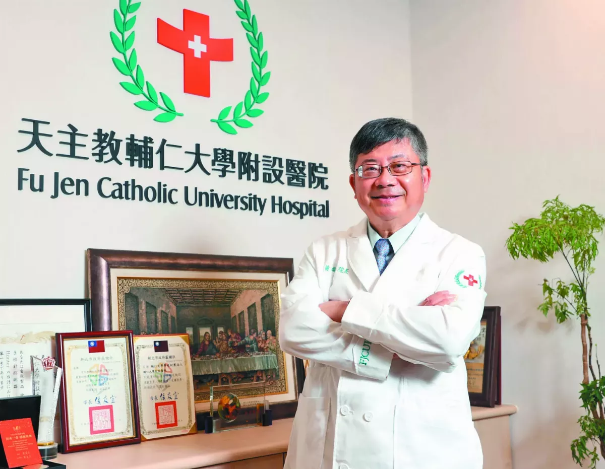 從關懷出發 黃瑞仁醫心不忘傾聽