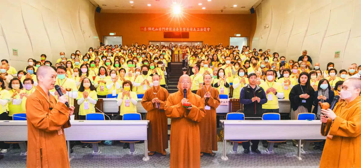 普門寺護法、義工聯誼  獻燈祈福修福修慧